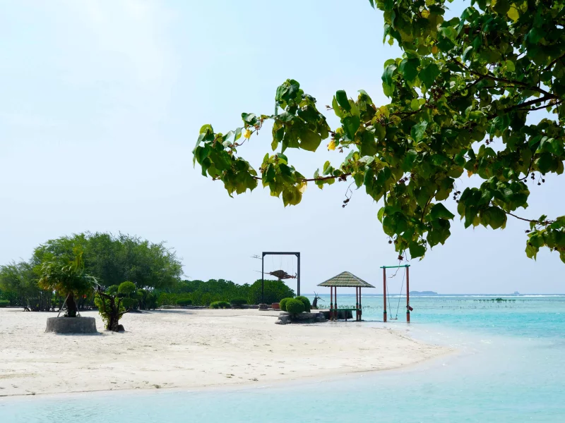 Pari Island